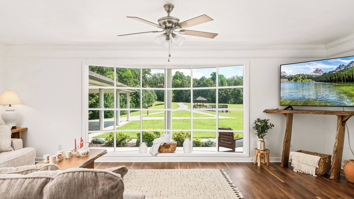 Chestnut Mound House | Dream Estate with Pool, Bonfire, Game Room & 100 Acres of Nature