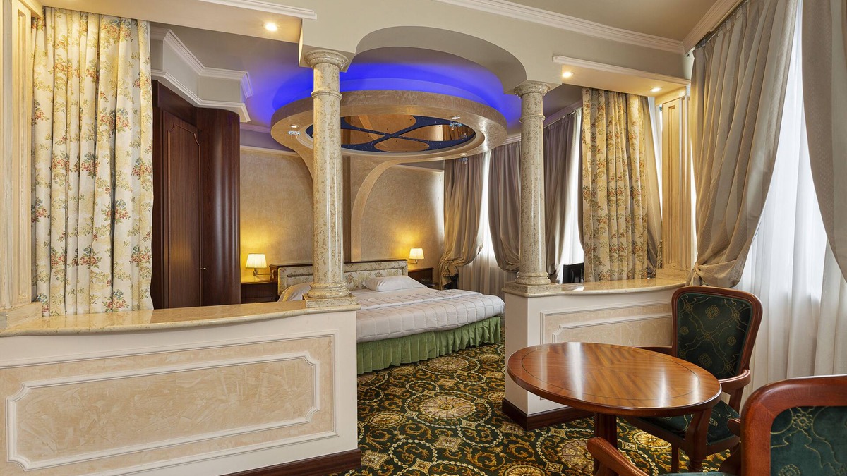 Appiano Gentile Hotel | Dream Hotel