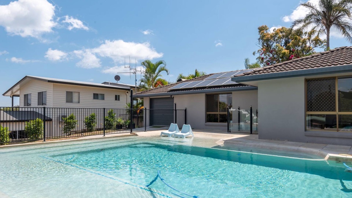Rainbow Beach House | Dream Pool - Rainbow Beach