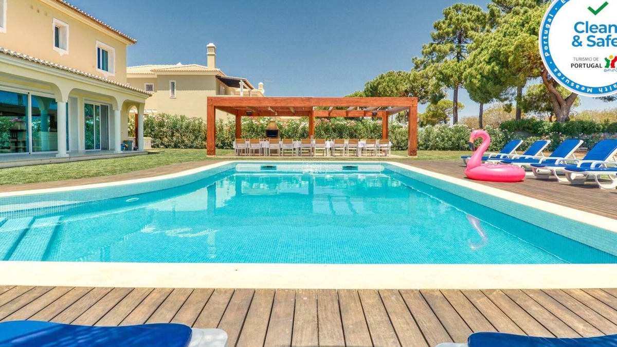 Quarteira Villa | Dream villa w/luxury services nPROMOTION - Last dates!