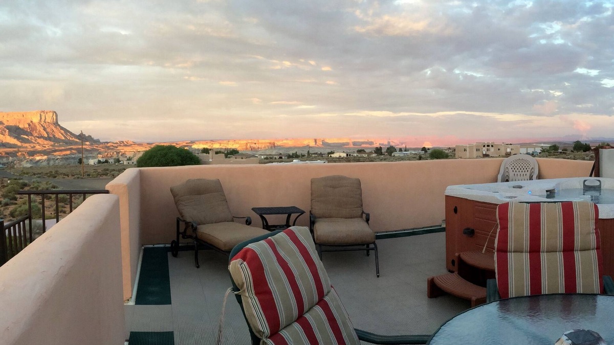 Big Water Bed & Breakfast | Dreamkatchers Lake Powell Bed & Breakfast