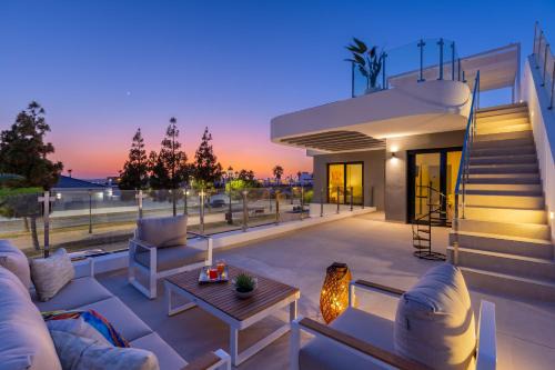 Los Alcazares Villa | Dreamscape Villa by Fidalsa