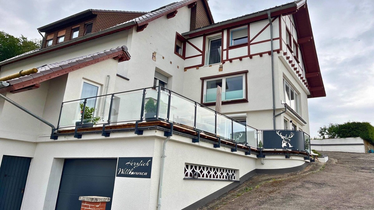 Pelm Apartment | Dreamy roof terrace Eifelglück