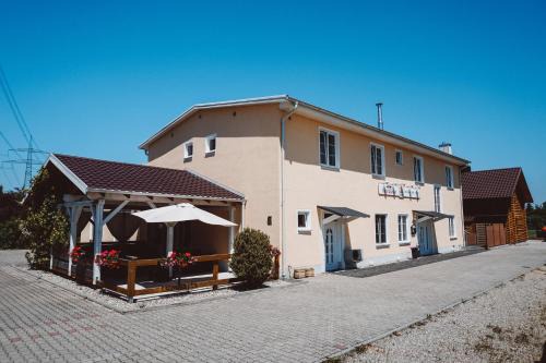 Ecknach Hotel | Drei Bären Hotel & Apartments