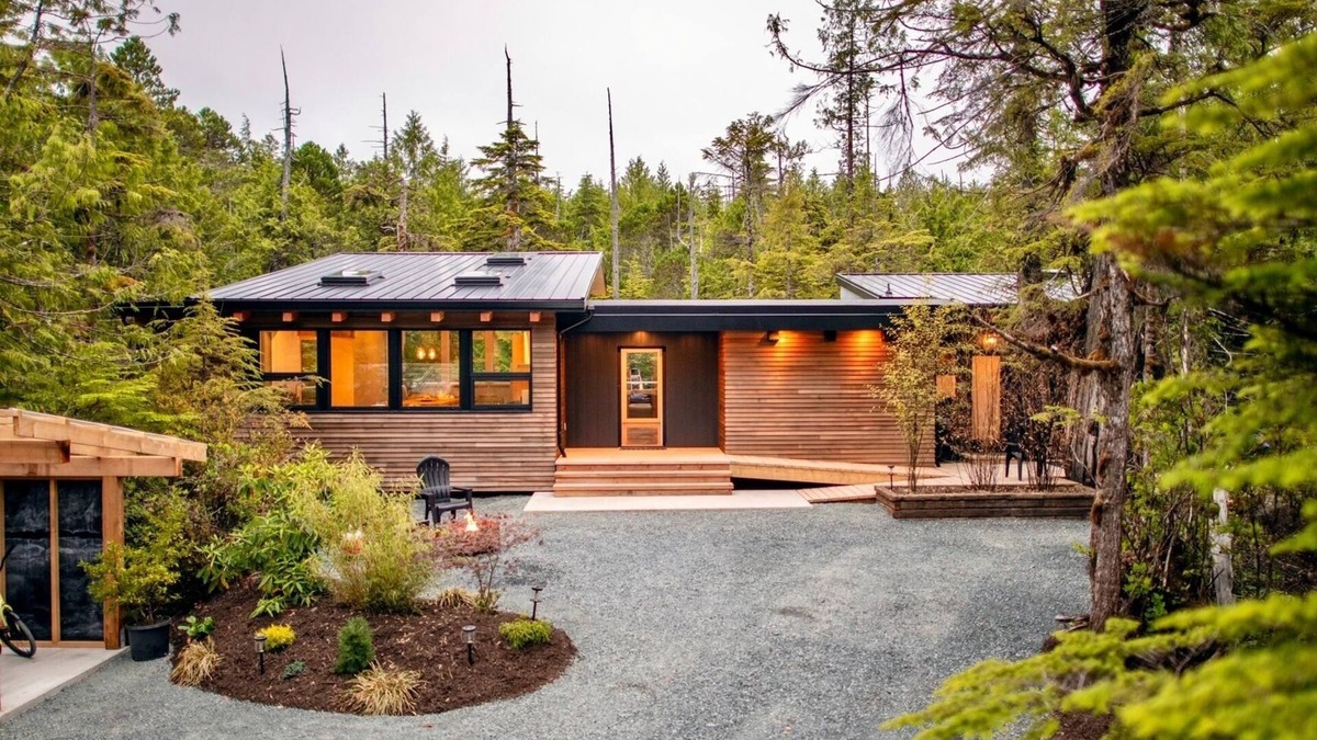 Tofino House | Drift Woods