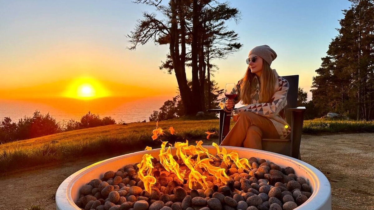 Cazadero Cabin | Driftwood Lodge ~ 5 BR/7 Bath ~ 30-acre Private Estate ~ Ocean ~ Forest ~ Events