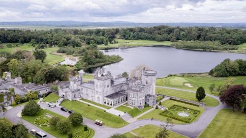 Newmarket on Fergus Hotel | Dromoland Castle
