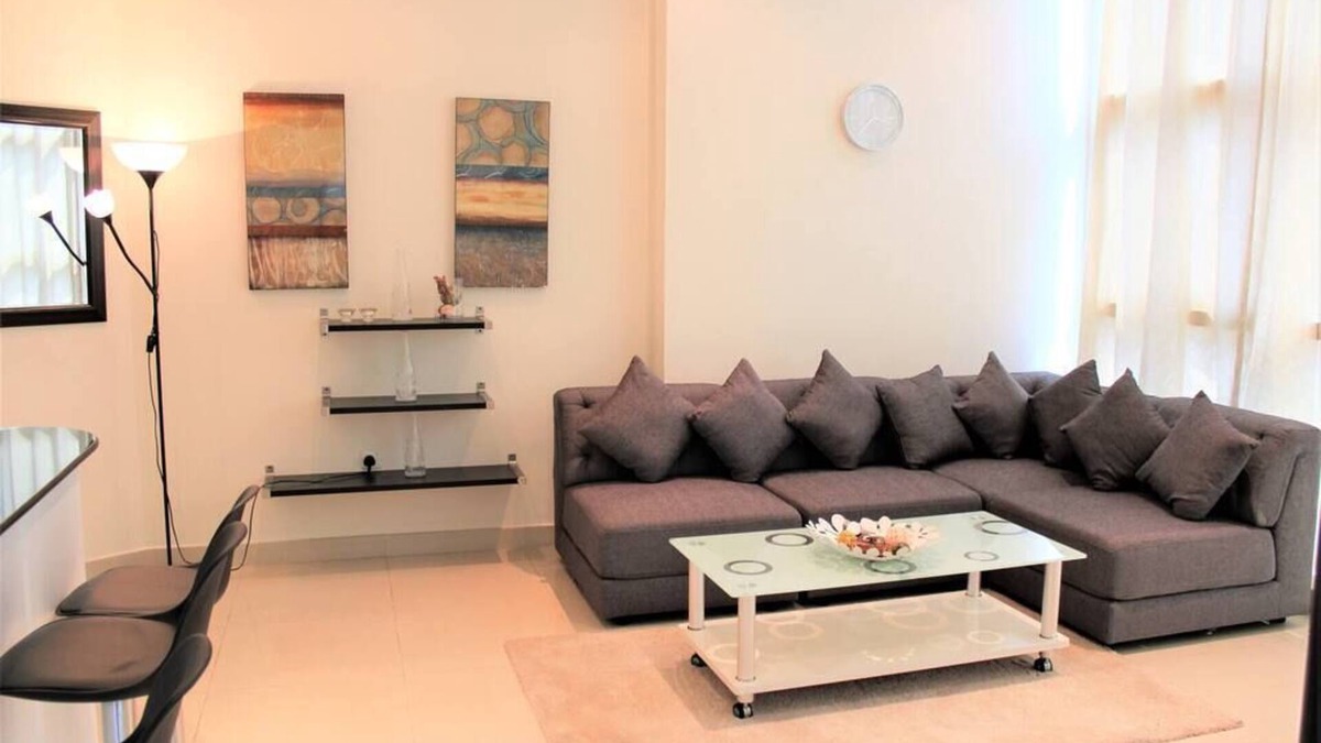 Trade Centre 1 Apartment | DRT - Modern 1 bedroom for rent in Dubai near metro