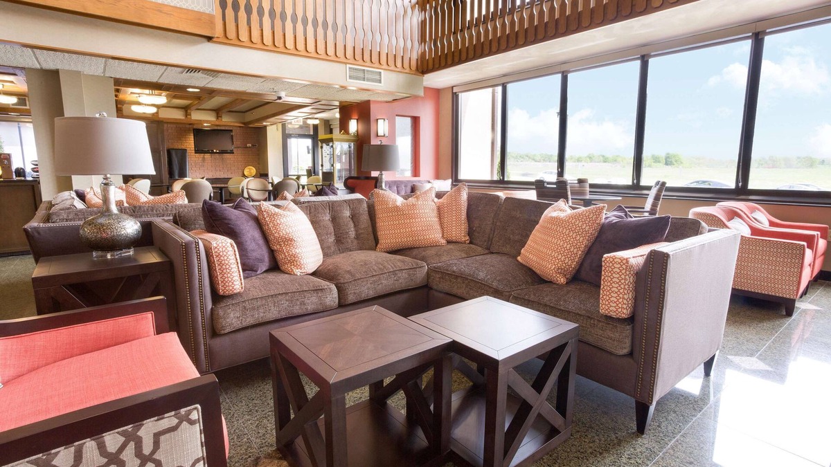 Jackson Hotel | Drury Inn & Suites Jackson MO
