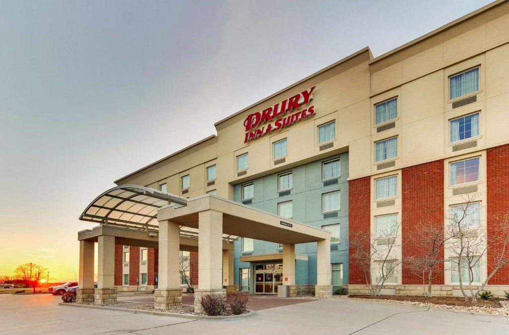 Miner Hotel | Drury Inn & Suites Sikeston