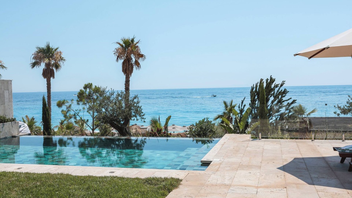 Dhermi Hotel | Drymades Inn Resort