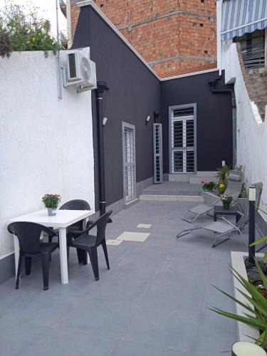 Borgo-Sanzio House | Du Home