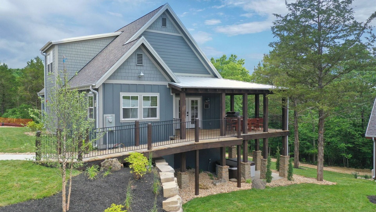 Kimberling City Cabin | Dual Masters, Game Room, Hot Tub, ADA access #5