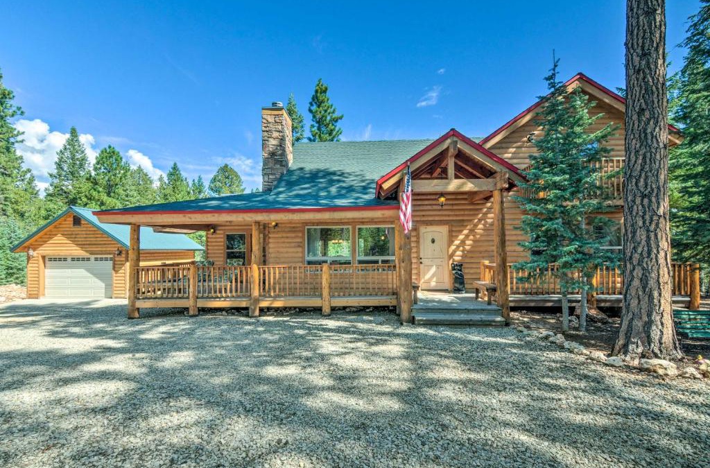 Meadow View Heights House | Duck Creek Village Cabin Hike, Ski, and Bike!