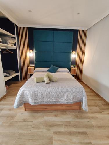 Torredonjimeno House | Duerme a gusto - Tu habitación acogedora en Torredonjimeno