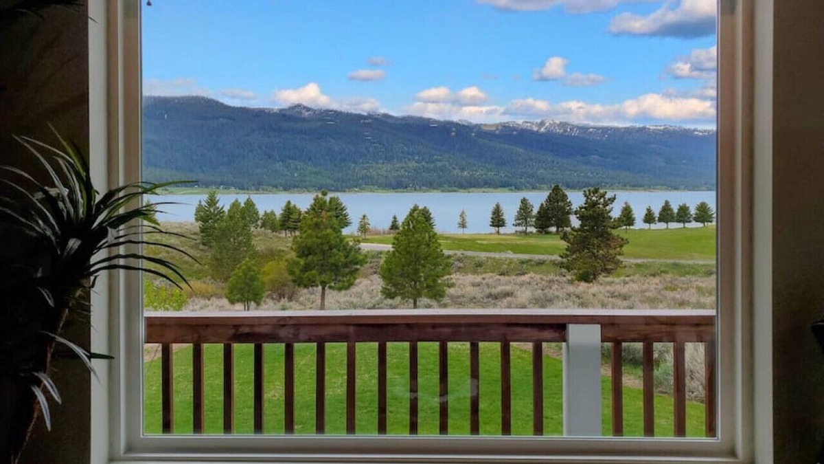 Cascade Apartment | Duffers Dream .