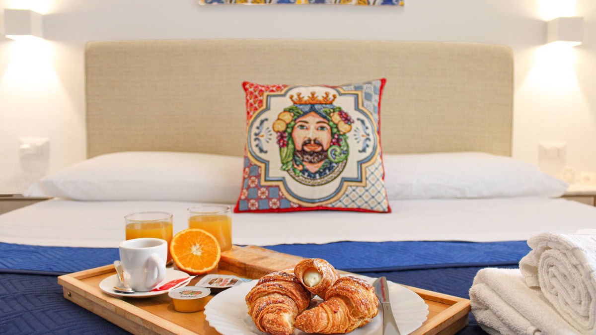 Acquedolci Apartment | Duke of Aosta Terrace with private mini-pool