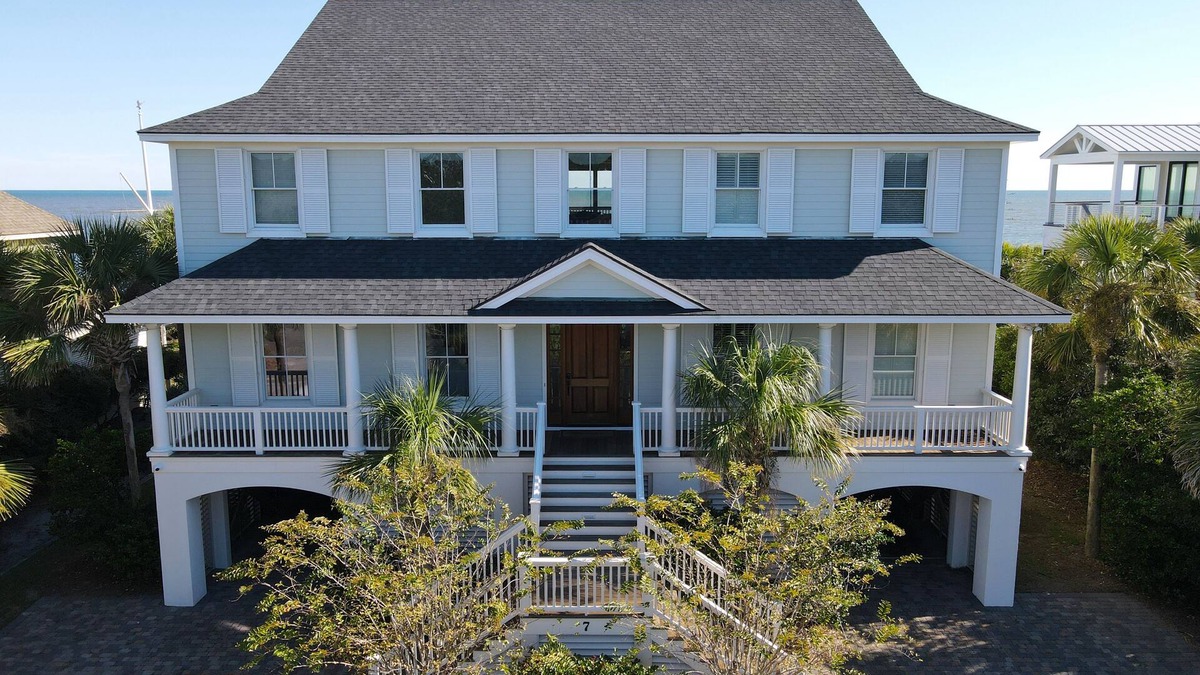 Beachwood East House | Dunecrest Lane 7: 7 BR, 8 BA House in Isle of Palms, Sleeps 18