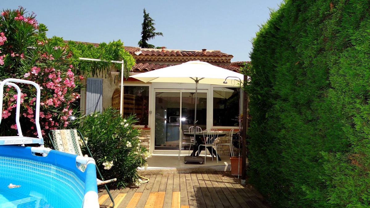 Vedene Apartment | Duplex 4 people in the heart of Provence