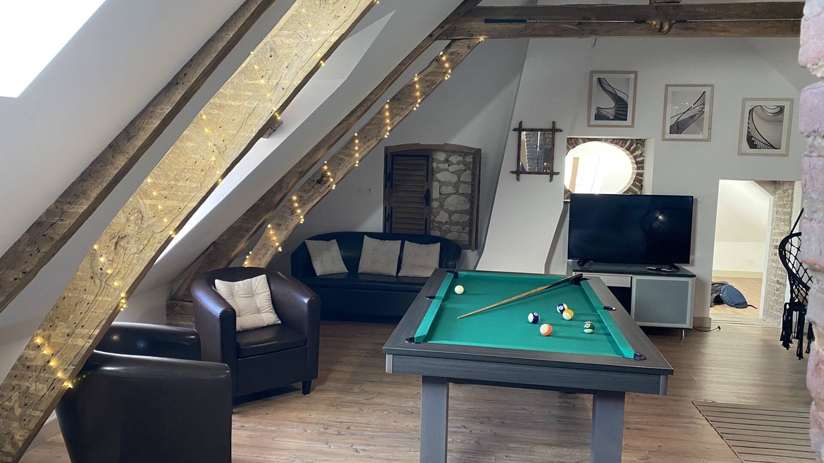 Verton Apartment | Duplex 4 Personnes - Billard - Wifi