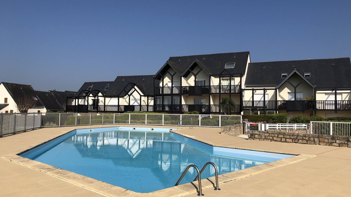 Clohars-Carnoet Apartment | Duplex apartment 3 people - Residence with swimming pool - LE POULDU - CLOHARS-CARNOËT