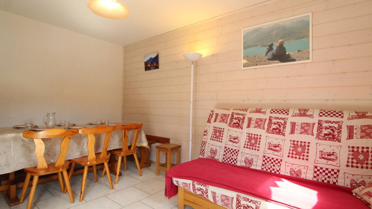 Lanslevillard Apartment | Duplex apartment for 6 with parking in Val Cenis