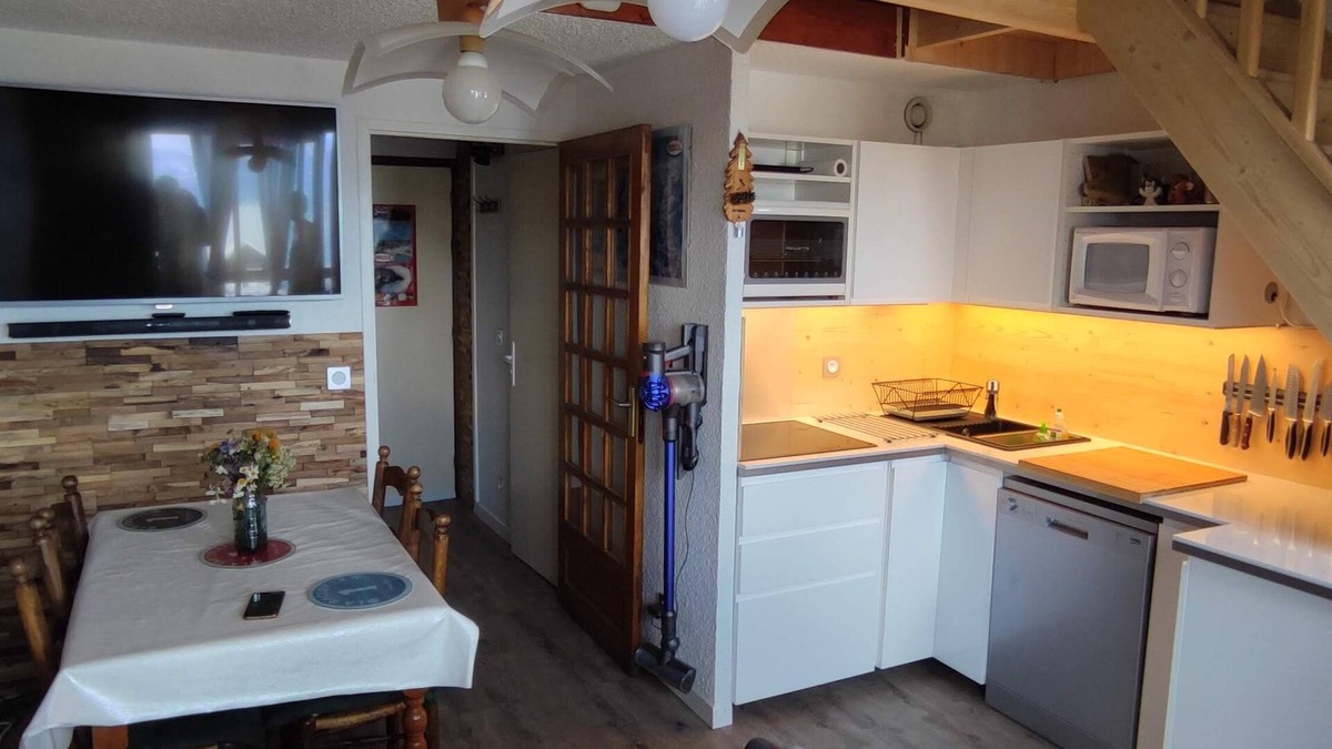 Risoul Apartment | Duplex at the foot of the slopes - 1st choice location (Florins 2)