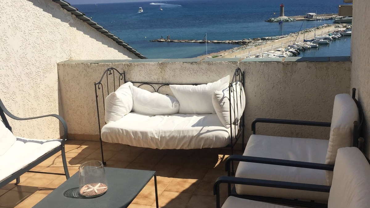 Macinaggio Apartment | Duplex * panoramic sea/mountain terrace, feet in the water, with parking