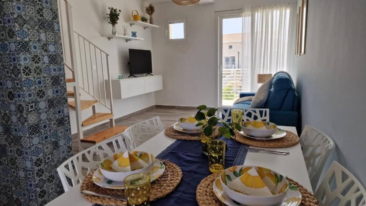 Pachino Apartment | Duplex Penthouse-Case del Sole Marzamemi Borgo 84 sleeps 6, perfect for families