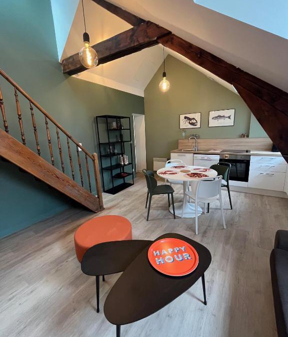 Dernier Sou Apartment | duplex refait à neuf