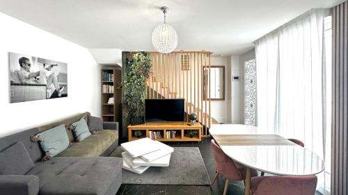 La Varenne Saint-Hilaire Apartment | Duplex terrace - Paris & Marne
