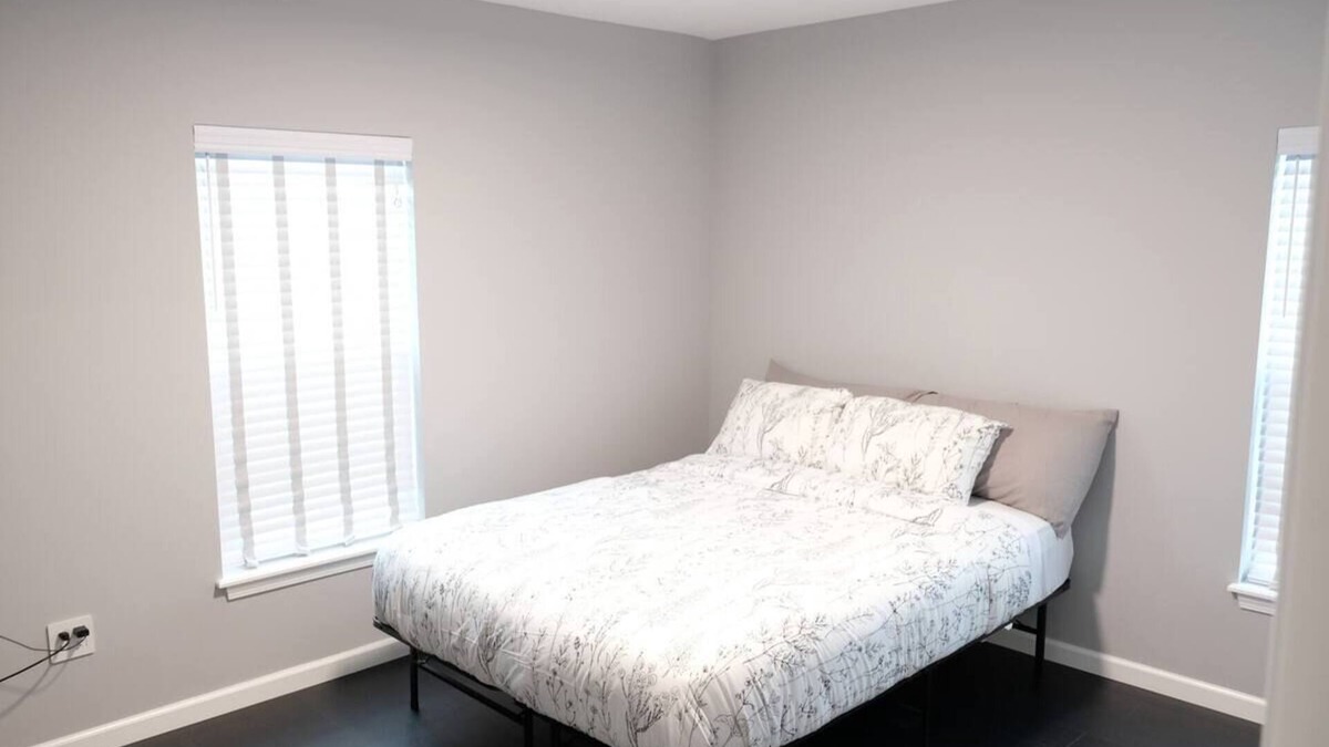 Ashtabula Apartment | Duplexcellence! — Where Intelligent Design Meets Effortless Comfort.