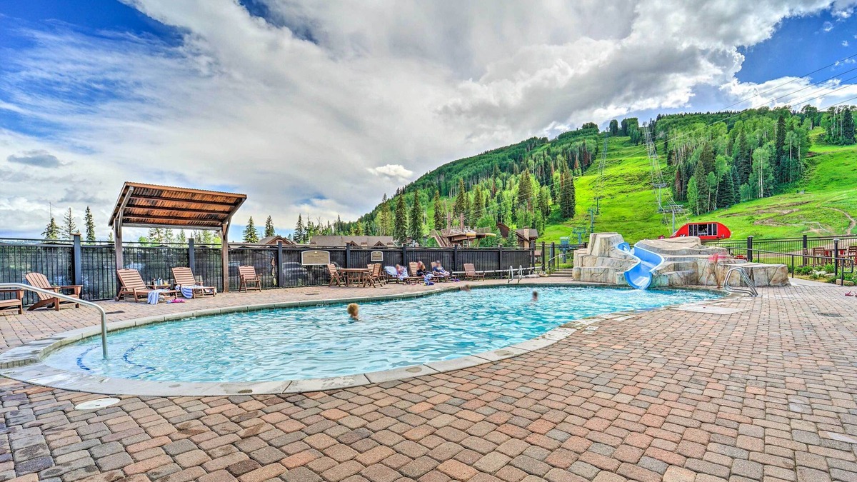 Purgatory Condo | Durango Resort Condo w/Balcony & Mtn Views!