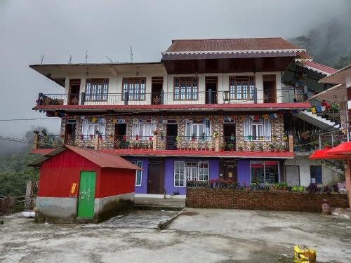 Rishop House | Durga Homestay Property of Royal Respite