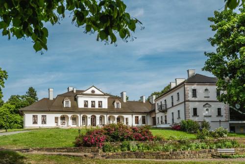 Kombornia Hotel | Dwór Kombornia Hotel&SPA