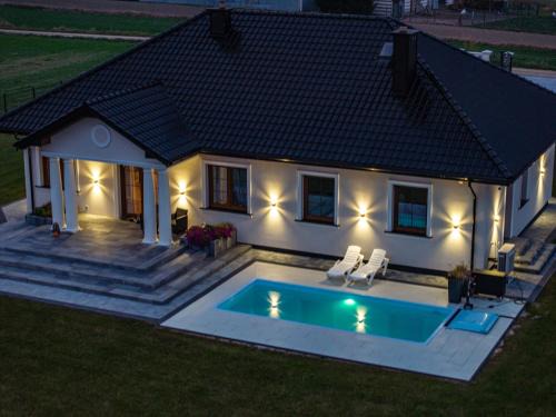 gmina Iwaniska Villa | Dworek pod Krzyżtoporem Ujazd Agroturystyka- pokoje do wynajęcia