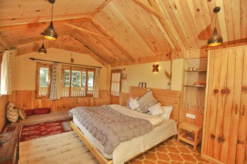 Kumharsain Hotel | Dyar Koul