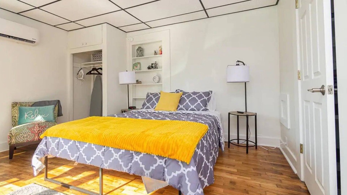 Sturgis Apartment | Dynamic Super Saver Studio Apartment MISTNO401-5