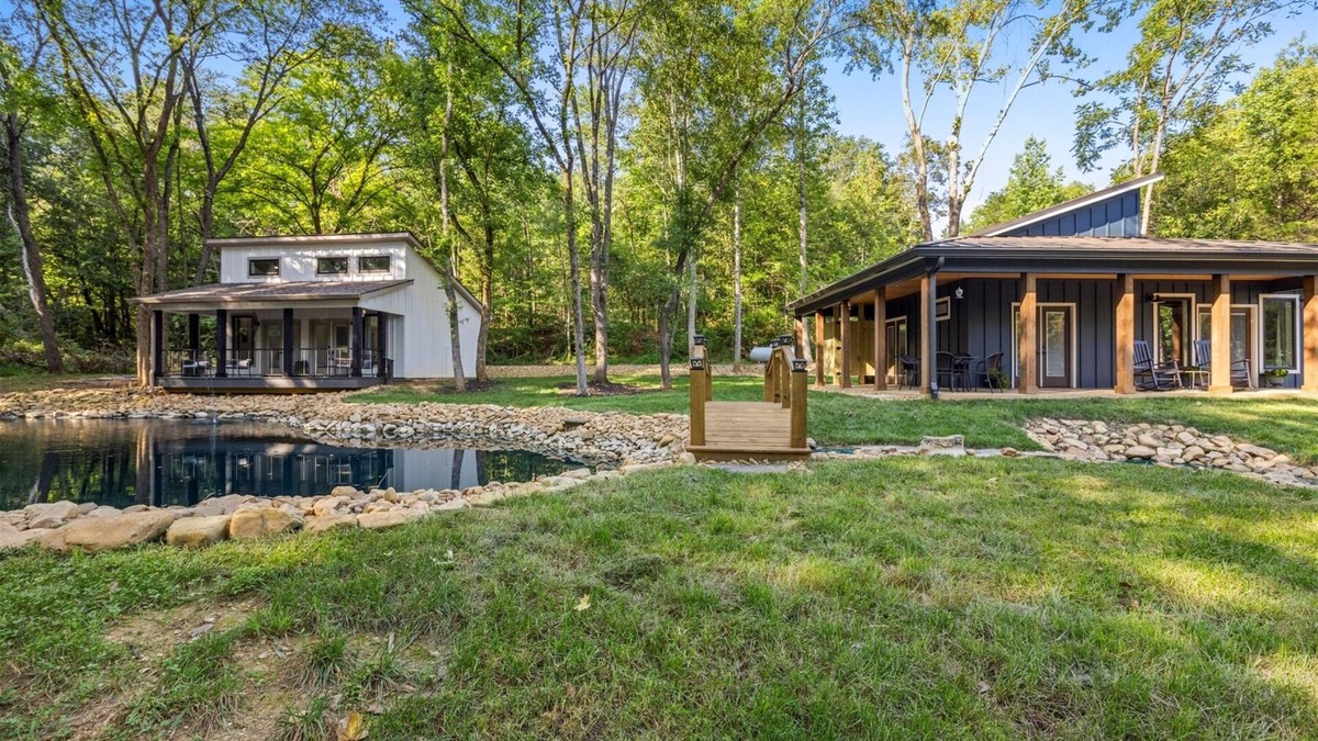 Wildwood House | (E) Sycamore Grove | 3 Bed, 2 Bath