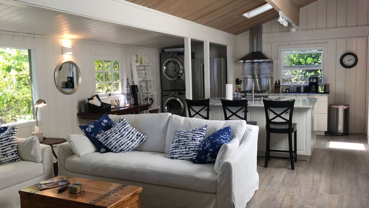 Winslow House | Eagle Harbor View Cottage