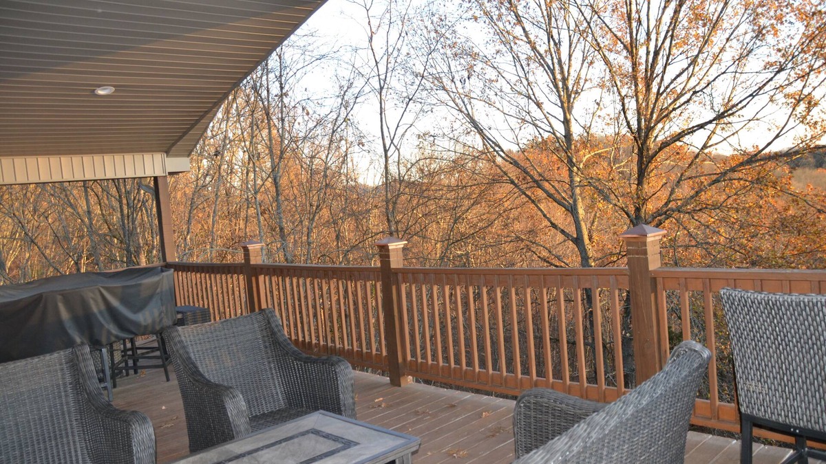 Granville Cabin | Eagle Mountain Cabin - Hilltop Cabin w/River View!