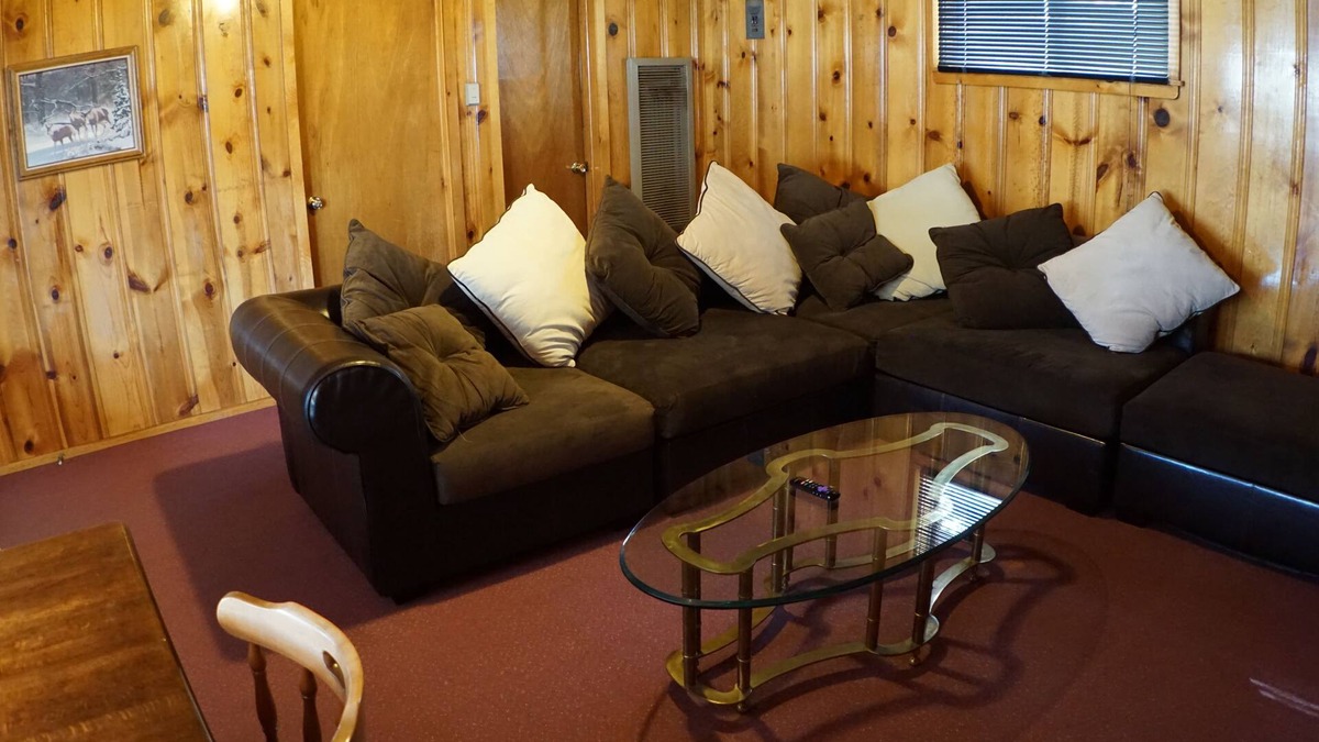 Eagle Nest Hotel | Eagle Nest Fly Shack and Lodge