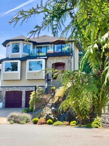 Chemainus Bed & Breakfast | Eagle Rock Bed and Breakfast