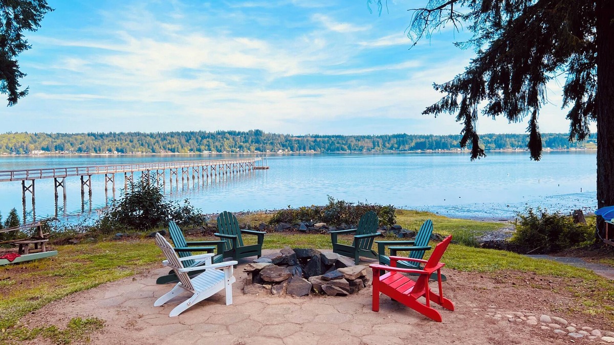 Belfair House | Eagle View Waterfront Retreat in Belfair, Hood Canal with King Beds, kayaks