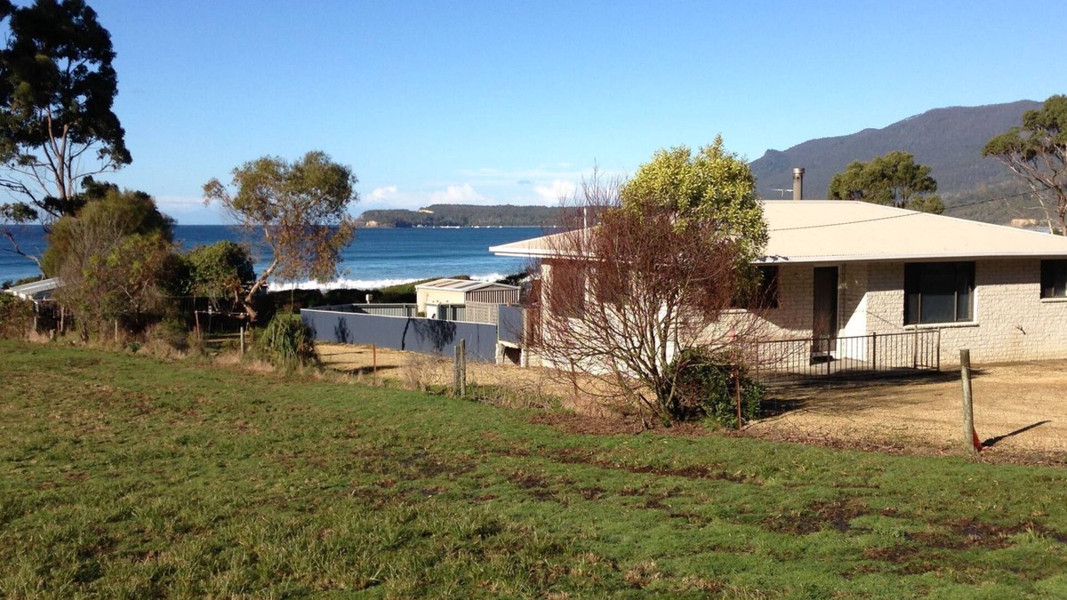 Eaglehawk Neck House | Eaglehawk Neck Beach House