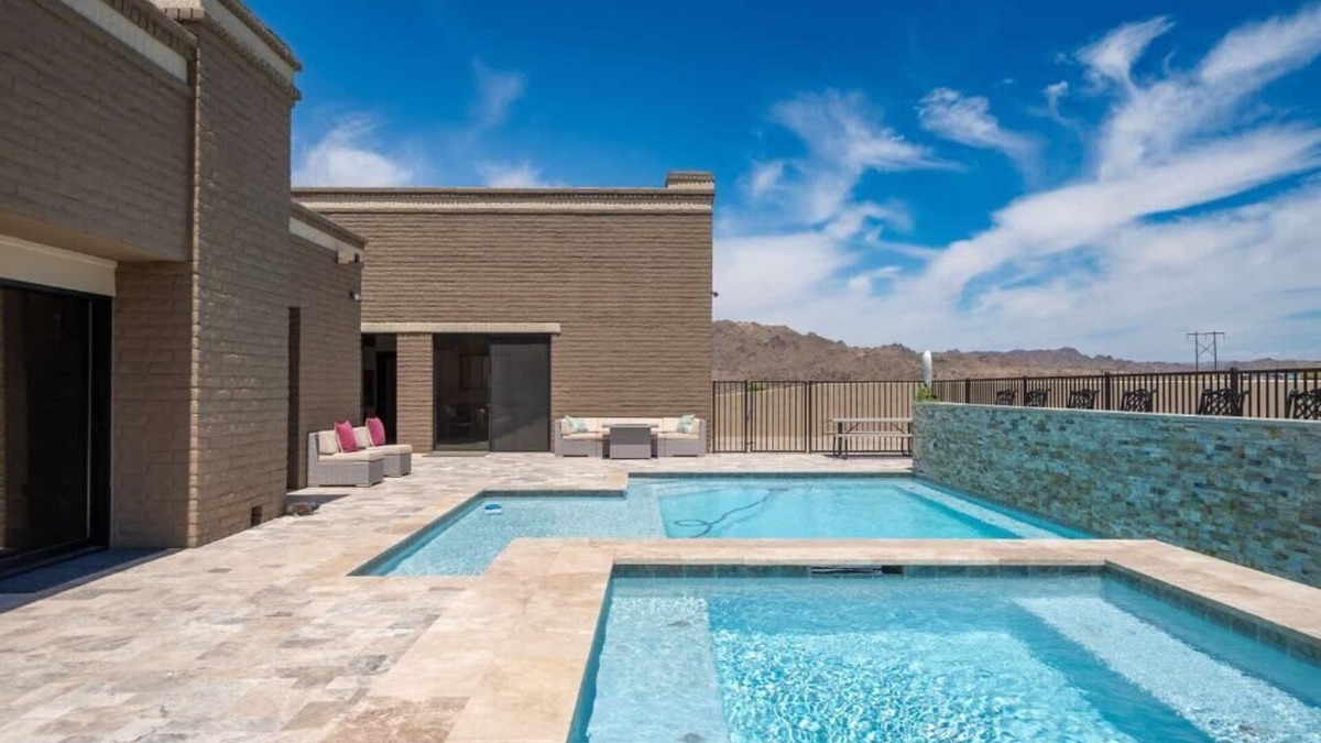 Parker Strip House | Eagles Lair, Pool & Views!