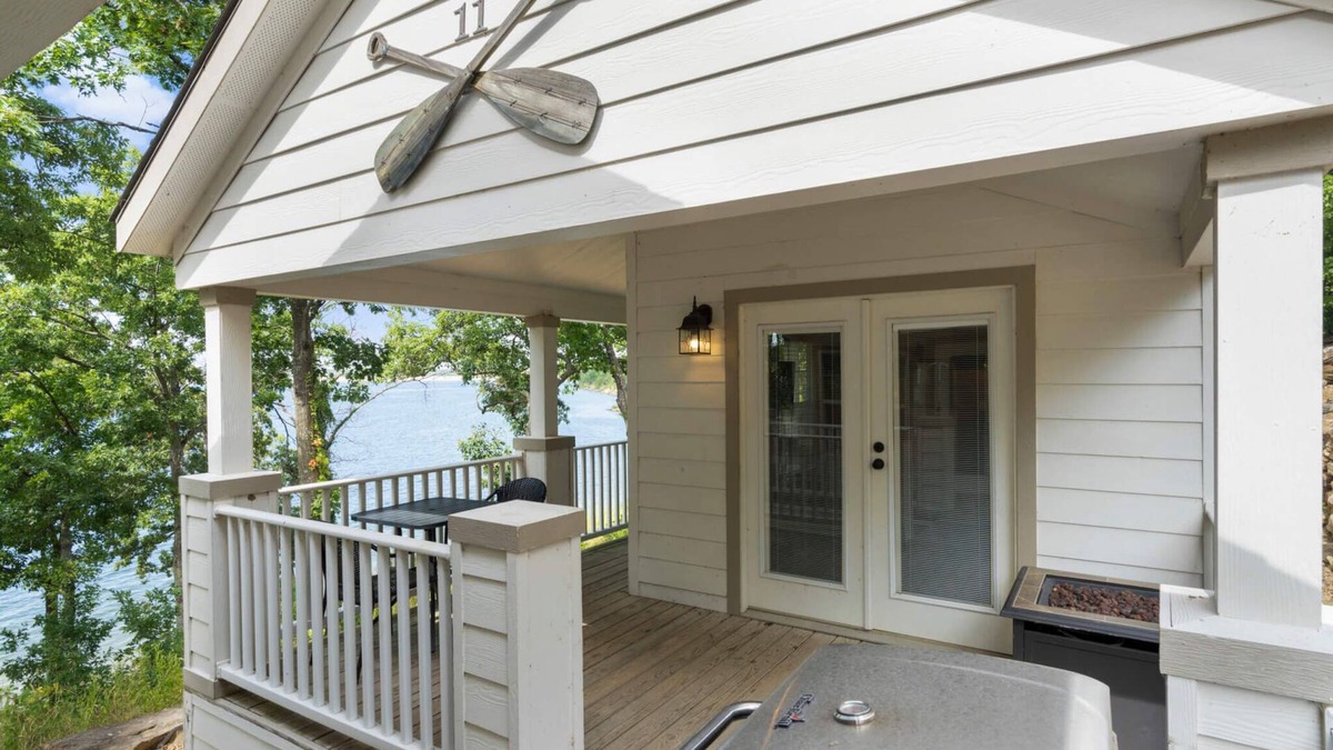 Sperry Cottage | Eagles Nest at CrossTimbers Marina