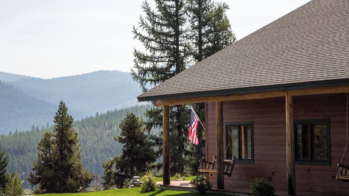 Whitefish House | Eagles Nest Lodge at Star Meadows Ranch