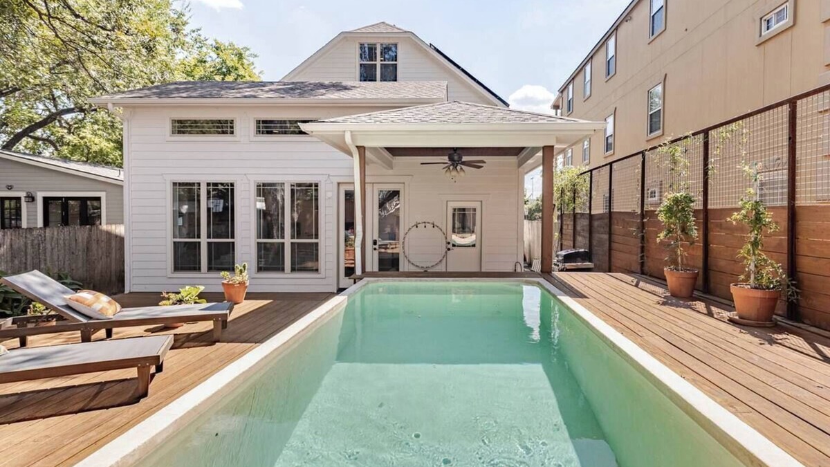 Holly House | East Austin Luxury Home + Detached Loft + Heated Saltwater Pool + Near Downtown