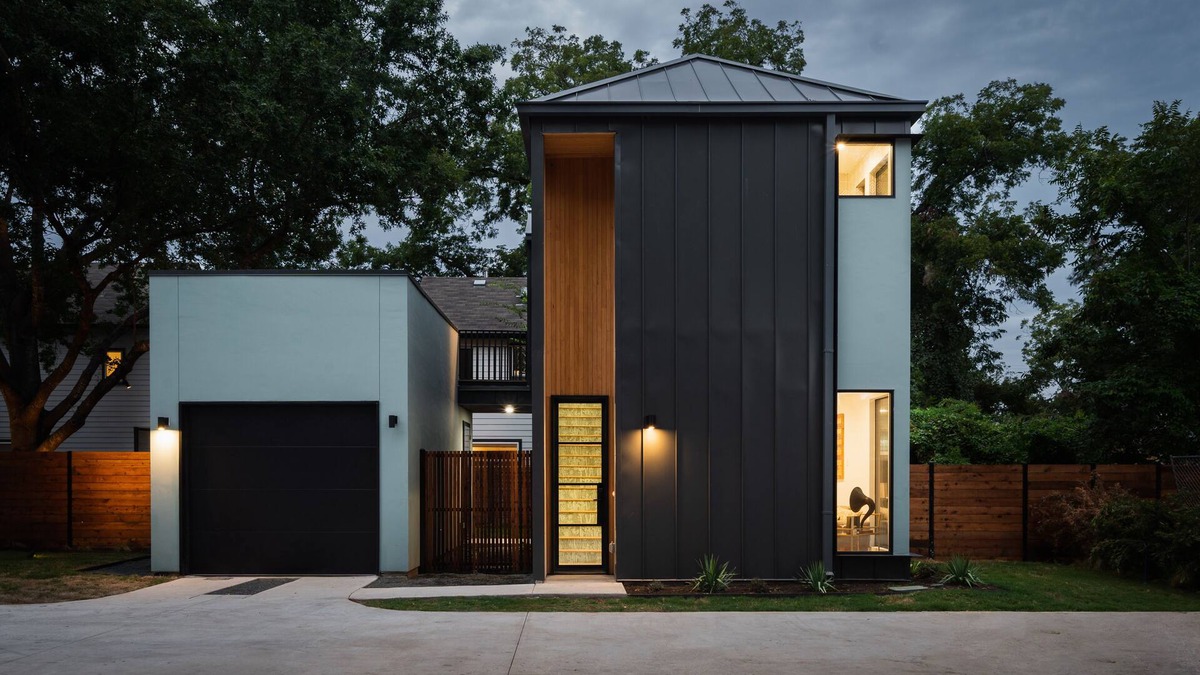 Govalle House | East Austin Modern Bungalow